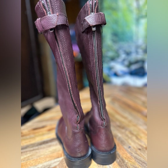 Zara Boots Tall Buckled Leather Burgundy Zip Up Tall Boots Sz 6 - Picture 4 of 5